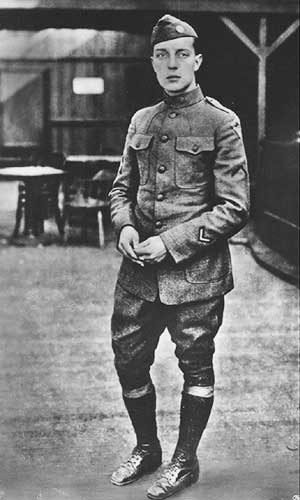 Buster Keaton, dressed for his role in 'Shoulder Arms'.
