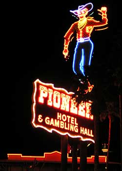 River Rick welcomes one and all to the Pioneer Hotel, Laughlin Nevada