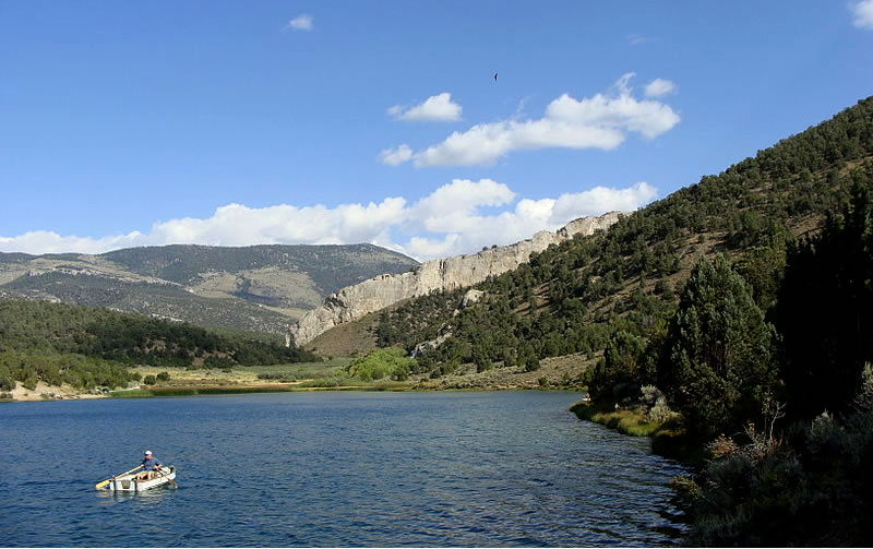 Cave Lake State Park